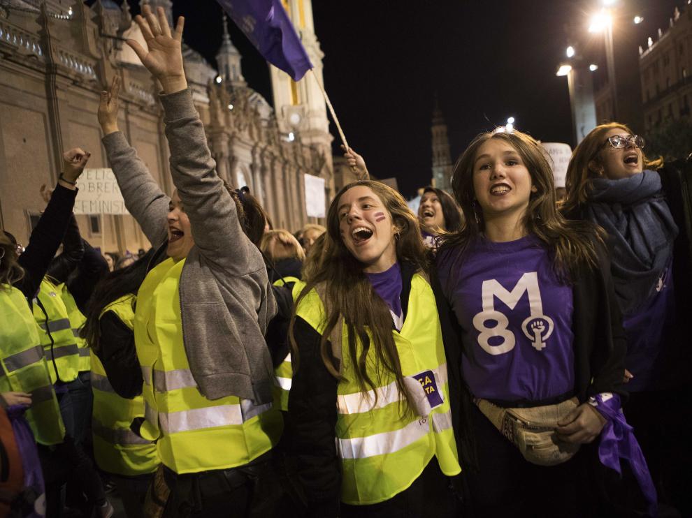 Un momento de la manifestación del 8 de marzo en Zaragoza.