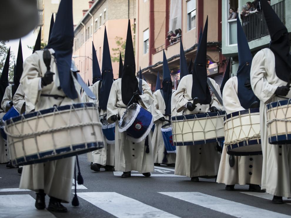 Imágenes de la procesión de la Piedad.