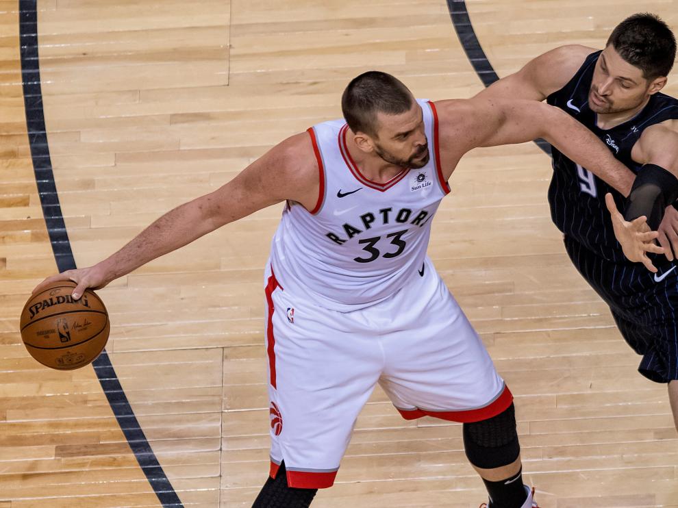 Marc Gasol ante Vucevic.