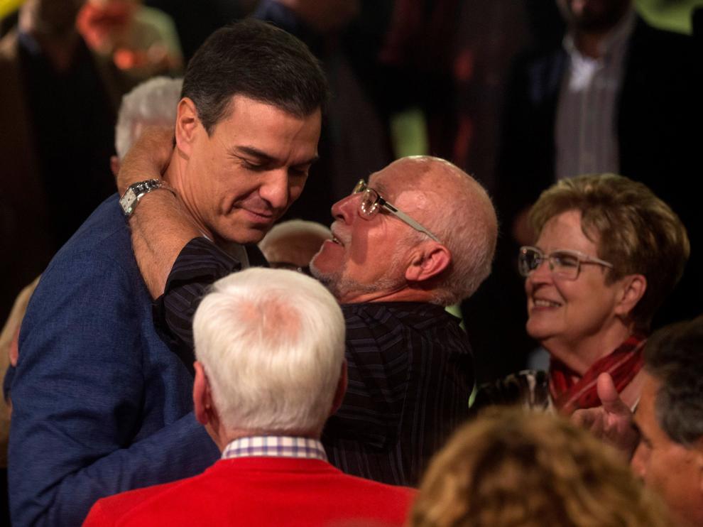 Pedro Sánchez, en un acto de campaña este jueves en Badalona.
