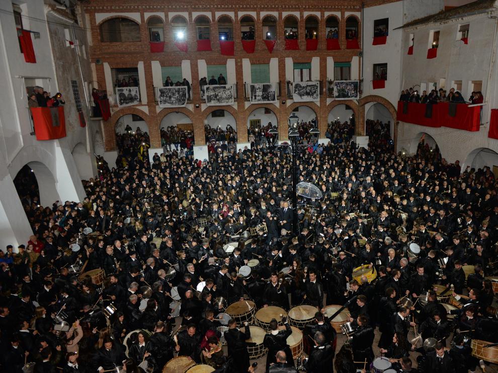 El acto de Romper la hora en Híjar
