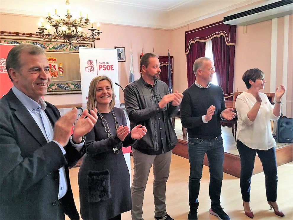 Acto del PSOE en Sariñena para apoyar al candidato a la alcaldía.