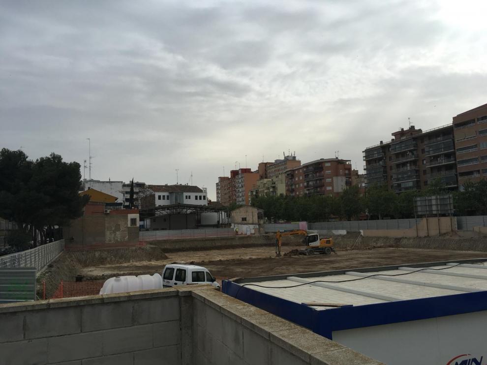 Obras en los terrenos del colegio de La Purísima y San Antonio.