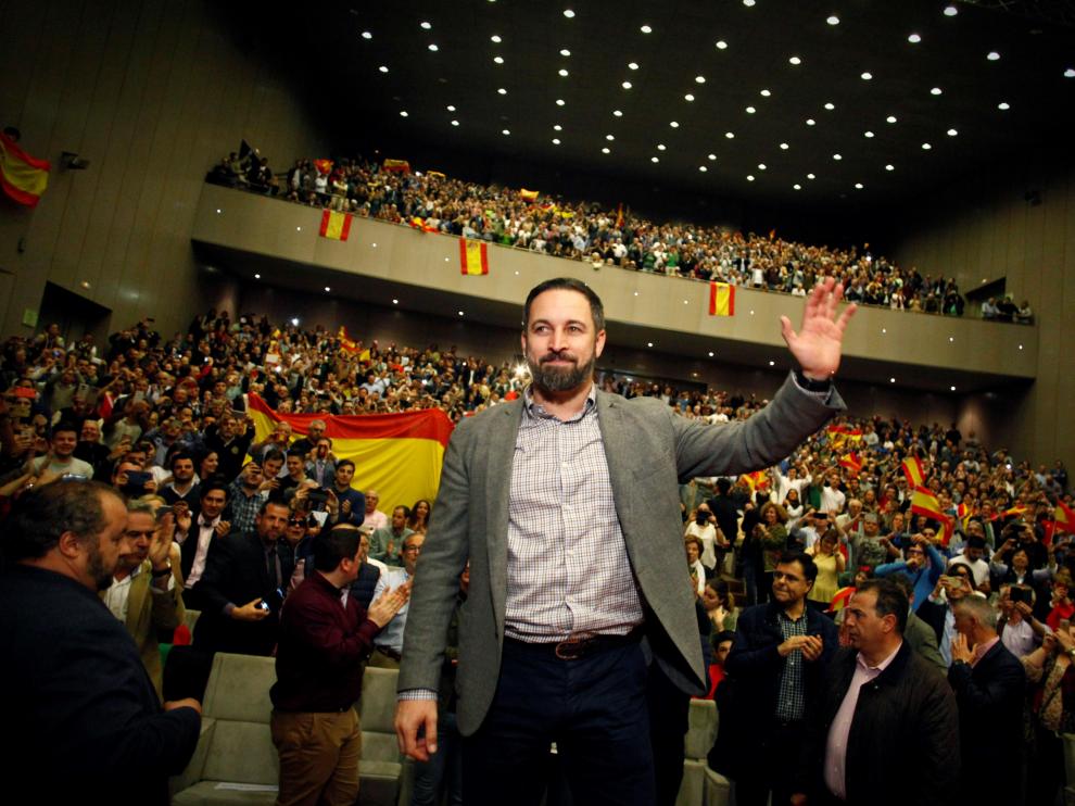 El líder de Vox, Santiago Abascal, durante un mitin en La Coruña.