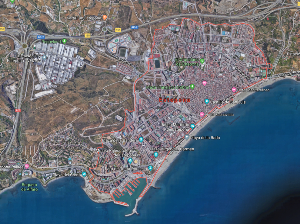 El suceso ha tenido lugar en la localidad malagueña de Estepona.