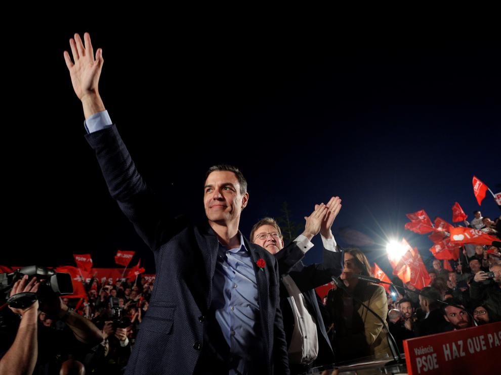 Pedro Sánchez en el cierre de campaña del PSOE en Valencia.
