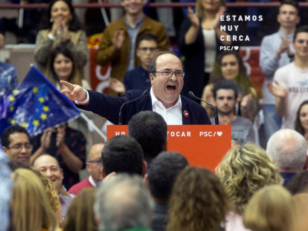 Iceta en un acto de campaña en Barcelona.