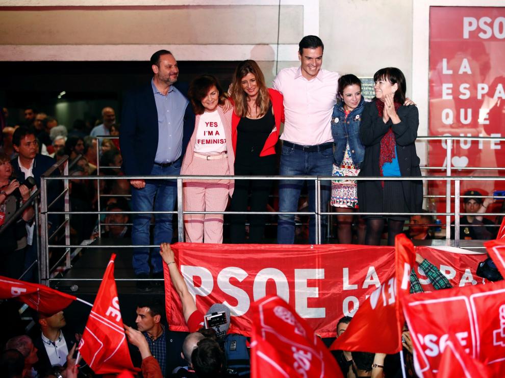 Sánchez celebra la victoria electoral.