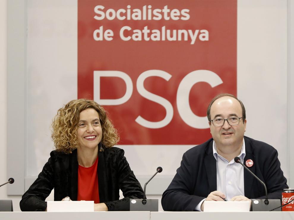 La ejecutiva del PSC, presidida por Meritxell Batet y Miquel Iceta.