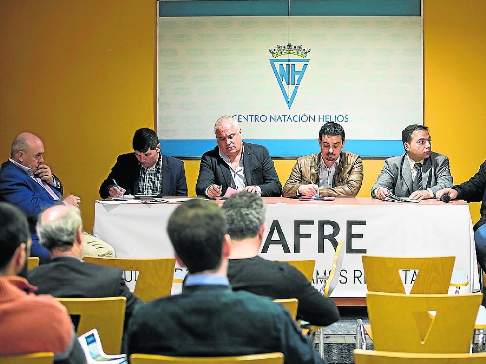 En el centro, Navarro (PP), Miramón (IU), Villagrasa (PSOE) y Marquesán (Vox)