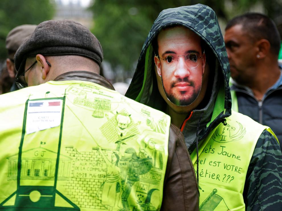 Los "chalecos amarillos" durante una protesta este sábado en París.