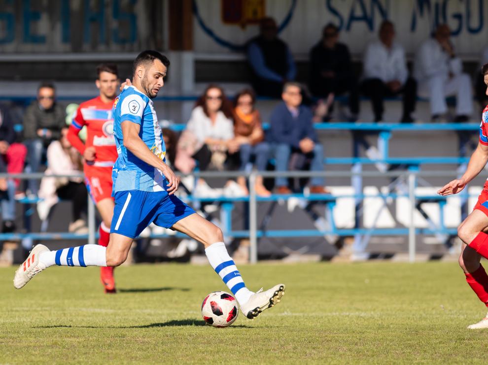 Fútbol. Tercera División- Casetas vs. Sariñena.