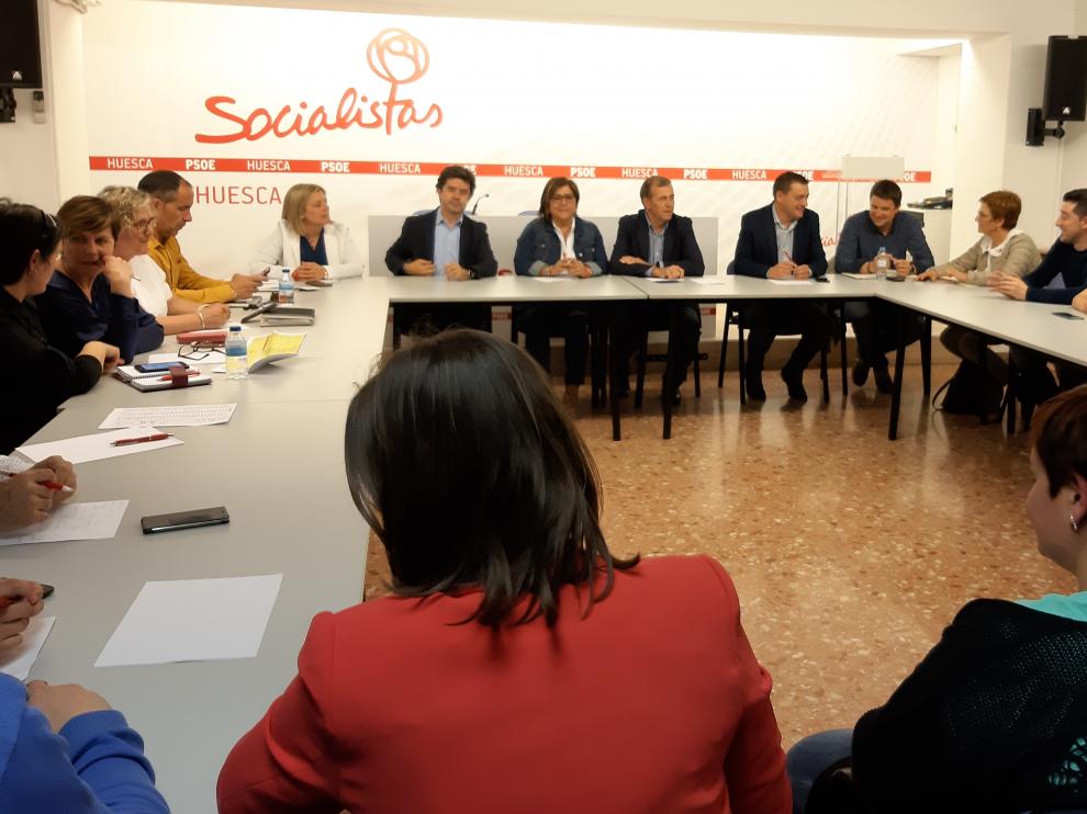 Imagen reciente de la Comisión Ejecutiva del PSOE del Alto Aragón, reunida tras las elección del 28 de abril.