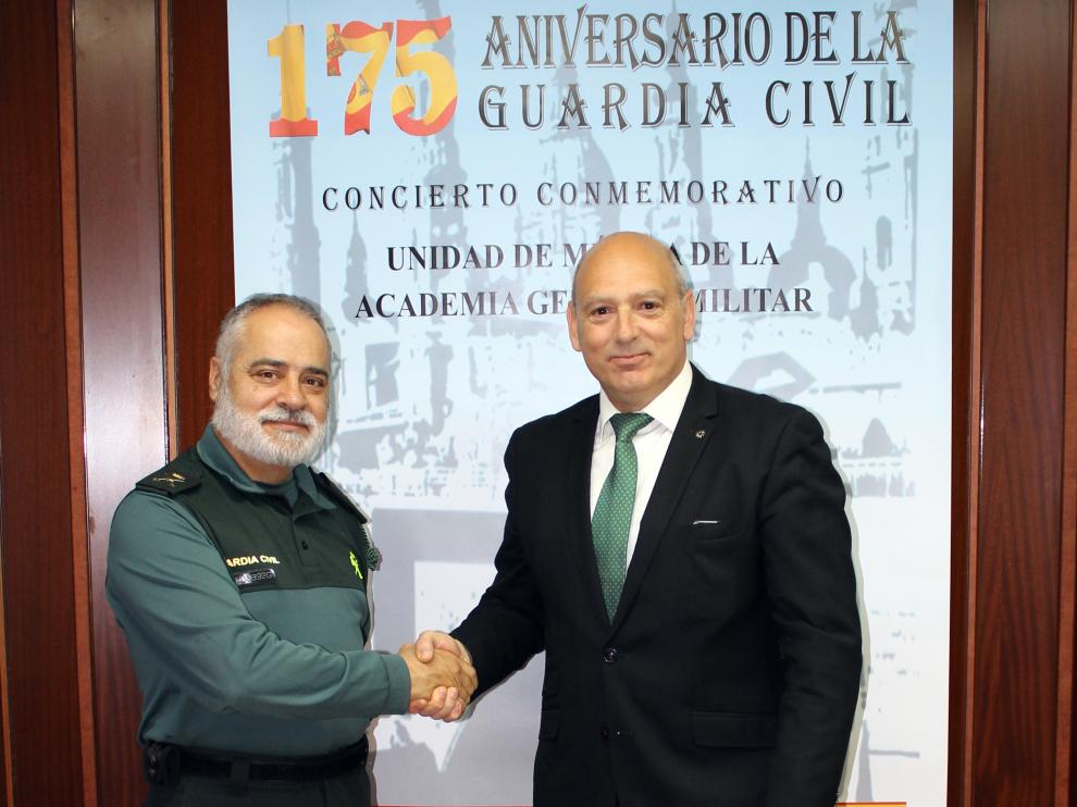 Concierto benéfico en la Mozart con motivo del 175 aniversario de la Guardia Civil