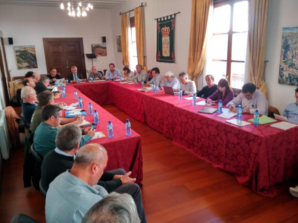 Reunión del patronato del parque natural de Guara este lunes en Alquézar.