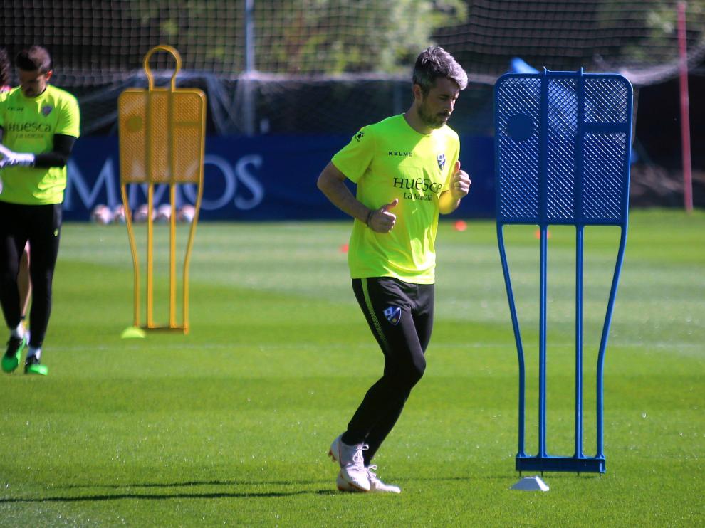 Luisinho, durante el entrenamiento llevado a cabo en el IES Pirámide.