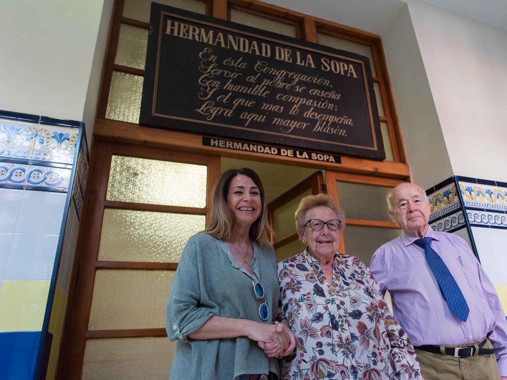 María Jesús Malo y sus padres, Justa Cano y Manuel Malo, son miembros de la hermandad..
