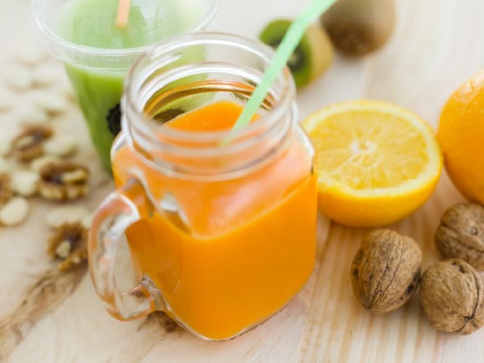 Zumo de naranja.