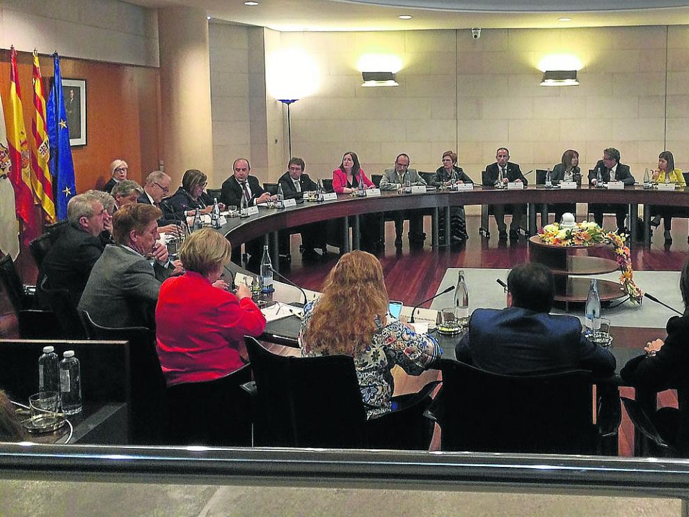 Los grupos aprobaron las propuestas por unanimidad en el pleno de ayer.
