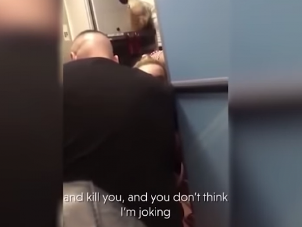 Fotograma del vídeo grabado por uno de los pasajeros.