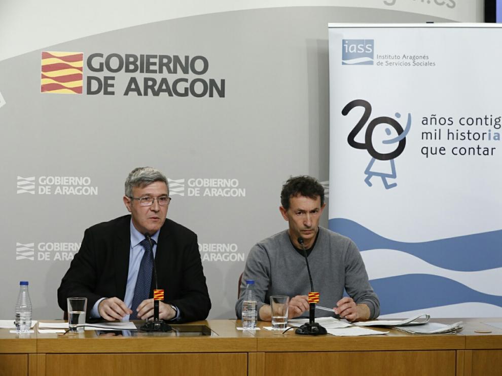 Joaquín Santos y Óscar Embid, este lunes, en rueda de prensa.