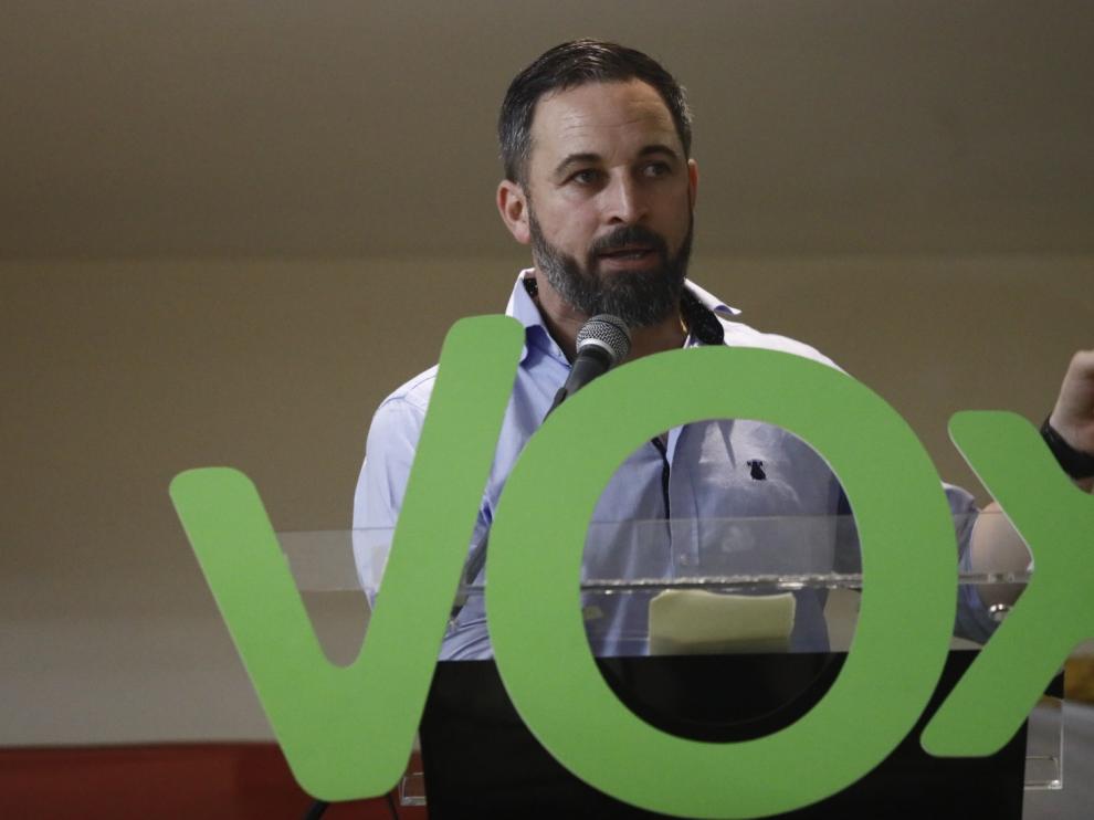 El líder de Vox ha participado este martes en un mitin en la capital aragonesa.