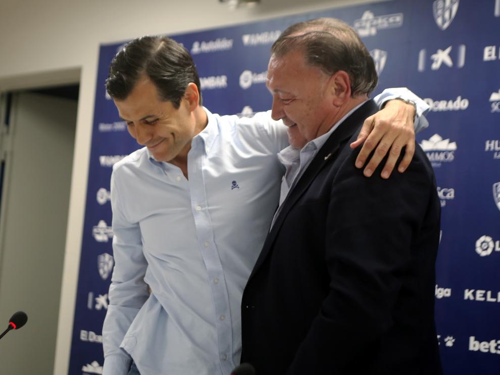 Camacho y Lasaosa, en la rueda de prensa de su despedida.