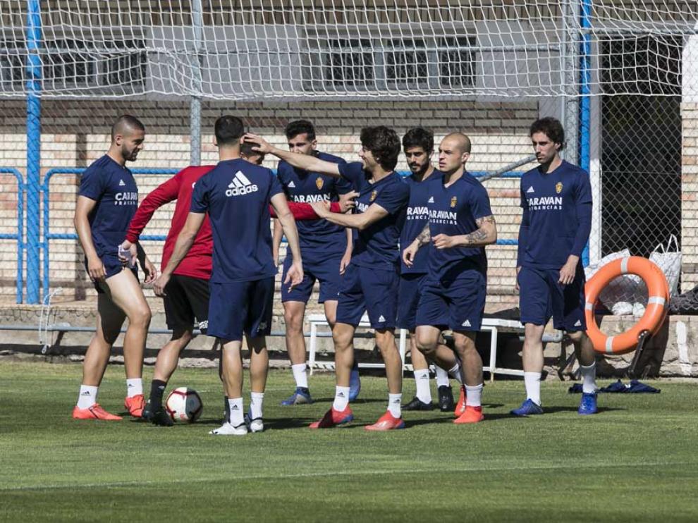 El Real Zaragoza ha entrenado en la ciudad deportiva