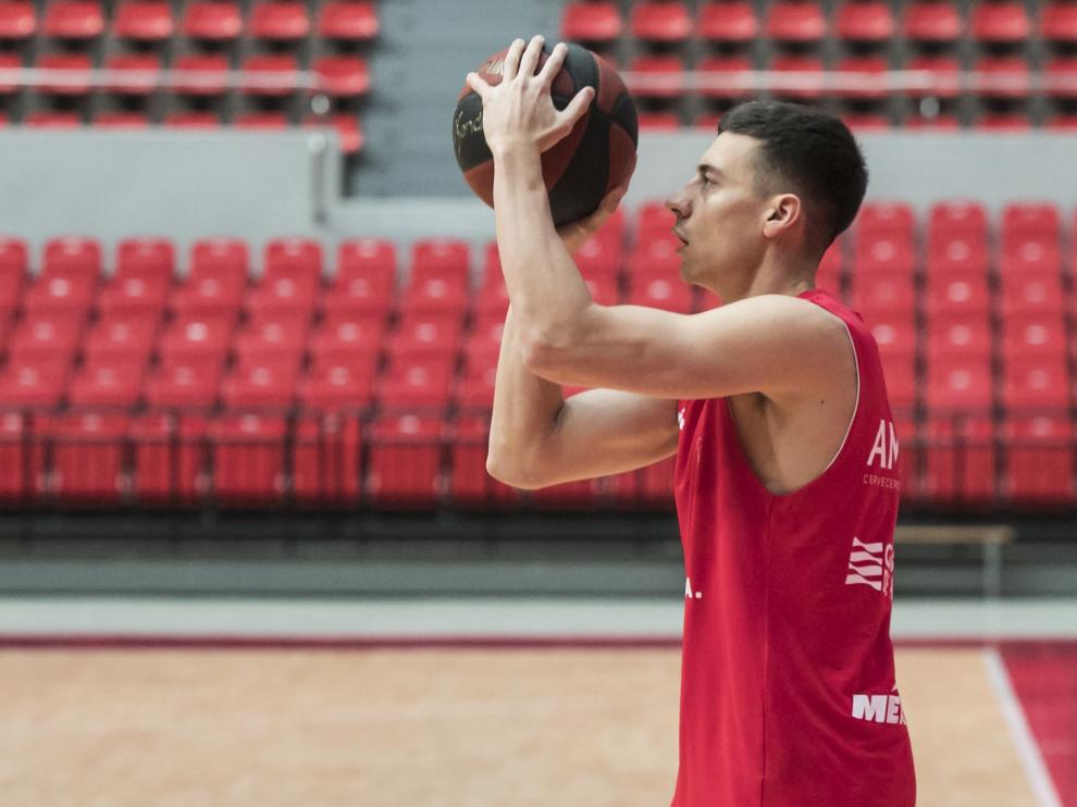 Fabio Santana en un entrenamiento en el Príncipe Felipe.