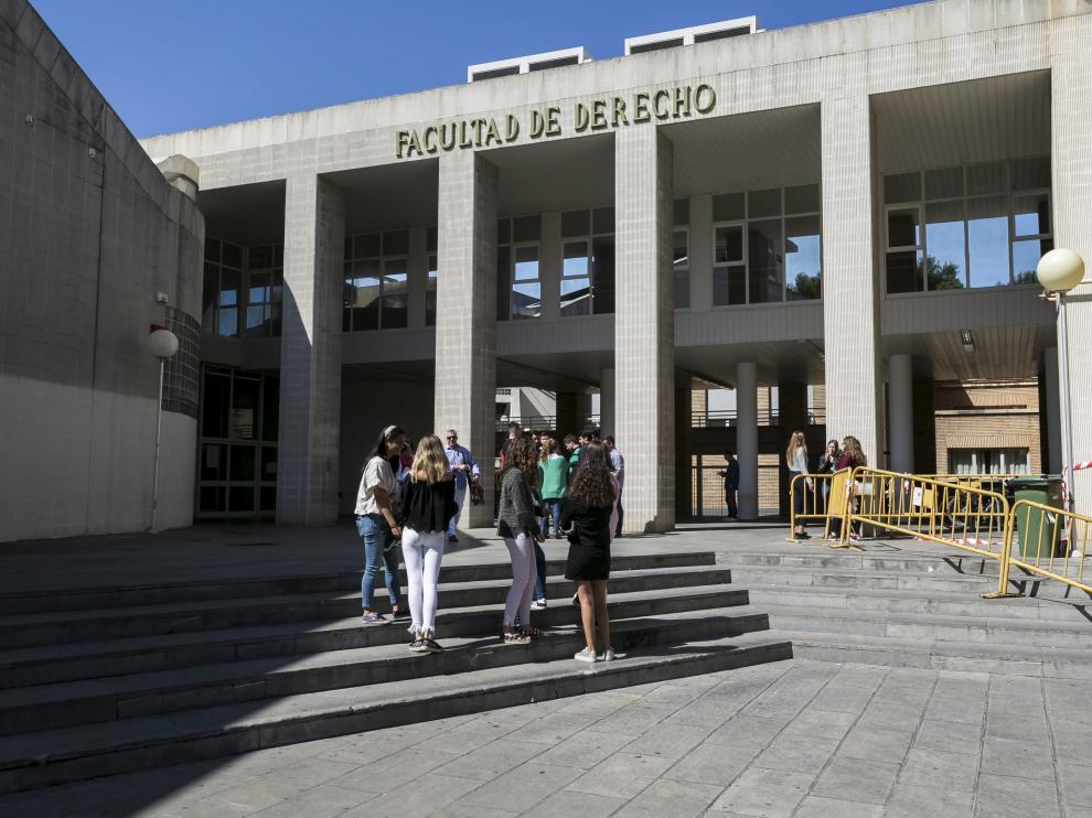 La Universidad de Zaragoza celebra hoy elecciones sindicales.