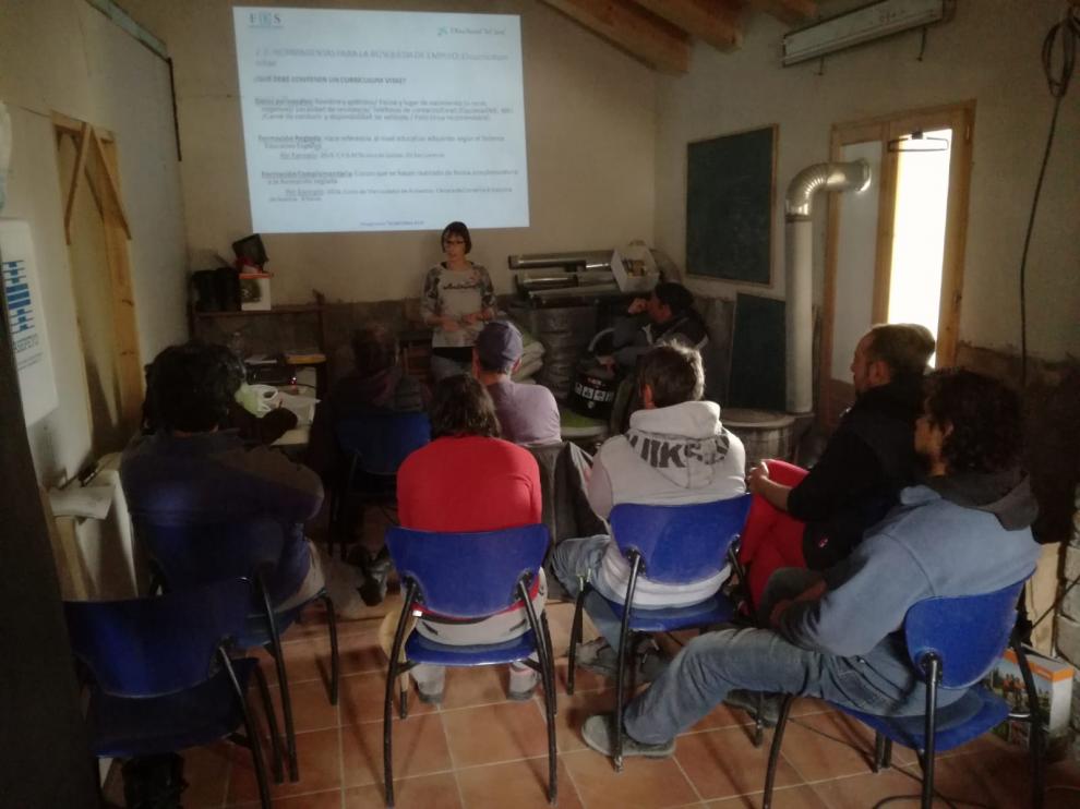 Taller de búsqueda de empleo realizado en Griébal.