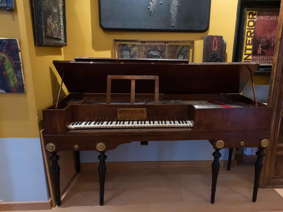 El pianoforte, que se restauró en el año 2000, no ha sido tocado en público