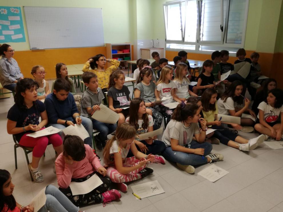 Día de Internet en el CRA Montearagón de Tierz, en Huesca, con Voluntarios Telefónica.