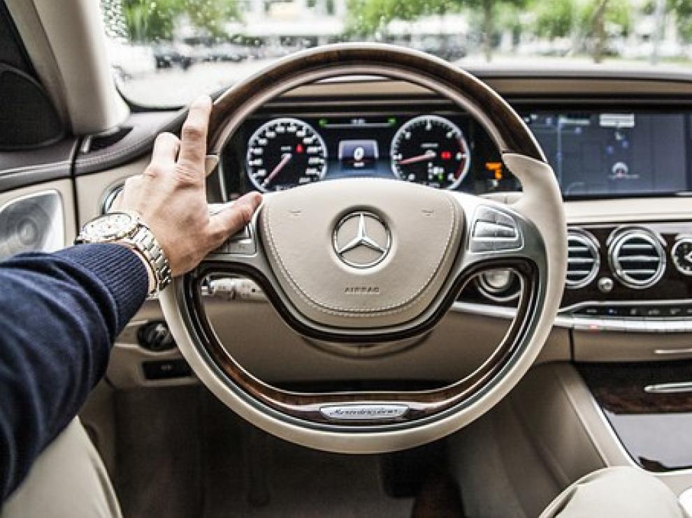 Foto de archivo de un Mercedes Benz