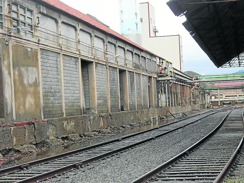 Imagen del apartadero propio de Ercros, al que se accede desde la estación de Sabiñánigo.