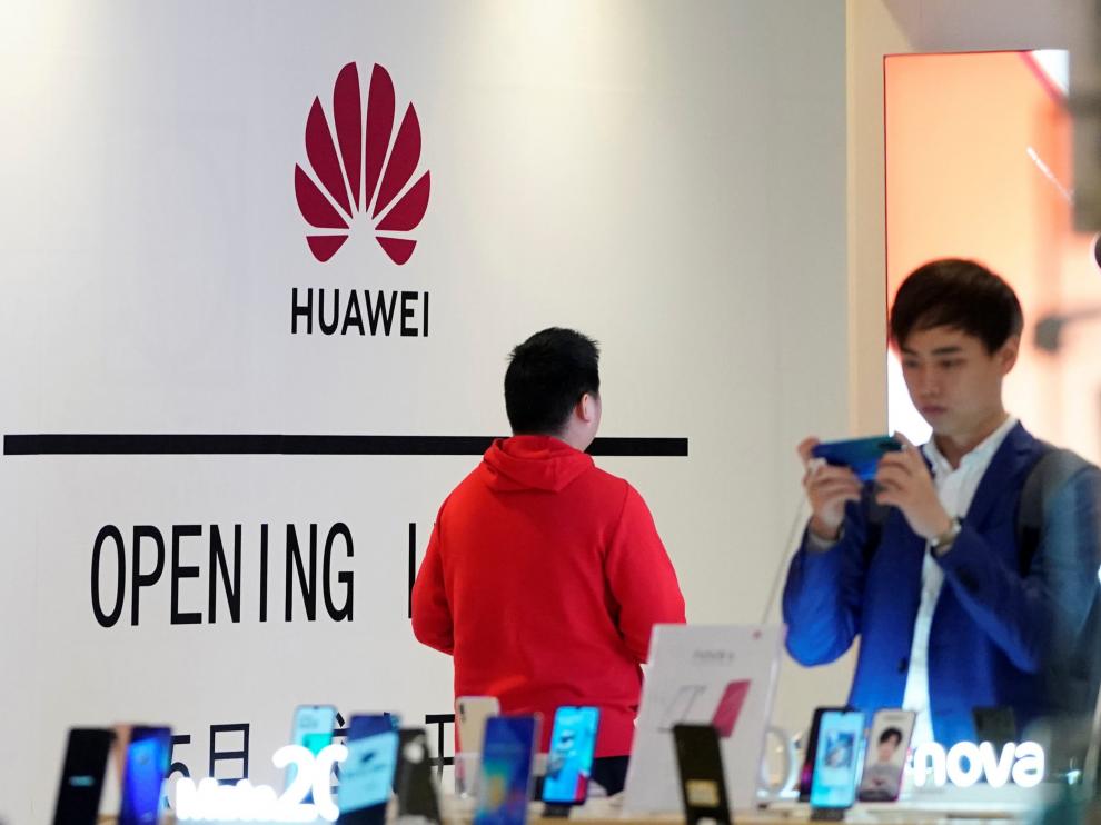 Google suspende parte de sus negocios con Huawei tras su inclusión en la "lista negra" de Trump.