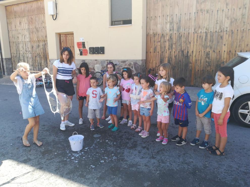 El año pasado, 325 niños y niñas participaron en las colonias rurales.