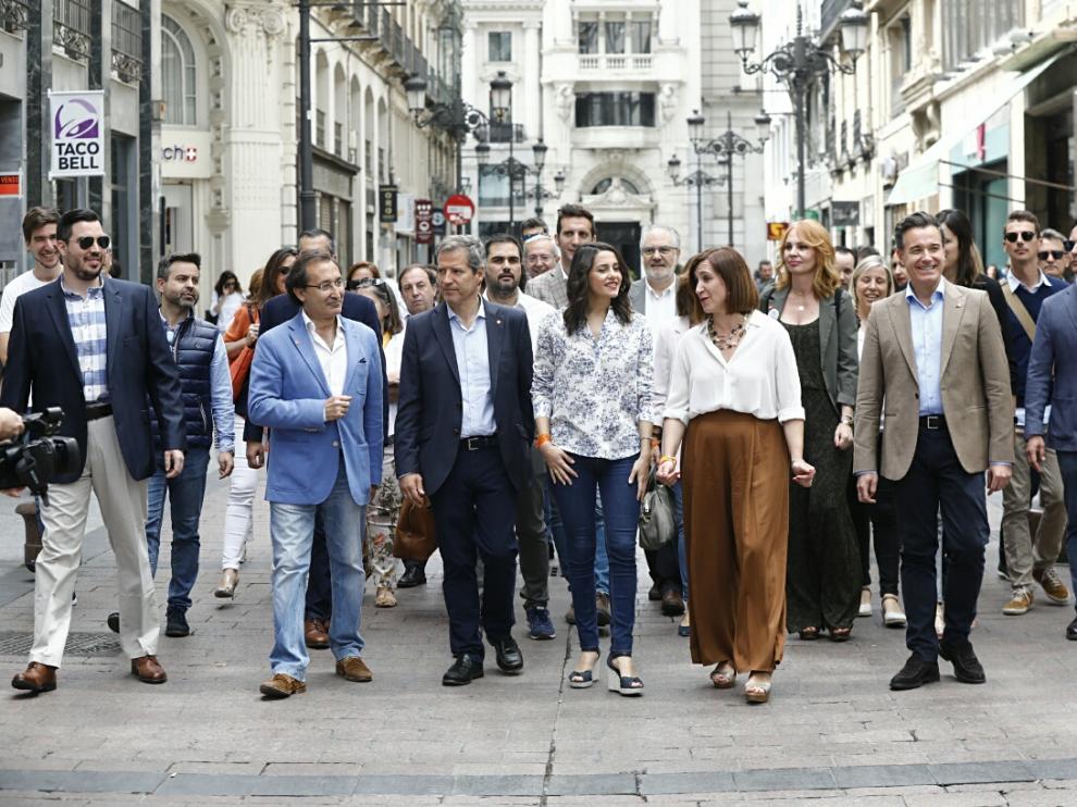 Inés Arrimadas llama en Zaragoza a una movilización a las urnas el domingo.