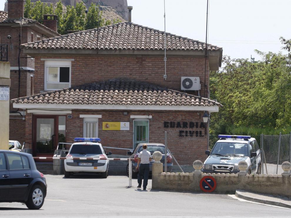 Cuartel de la Guardia Civil de Monzón.