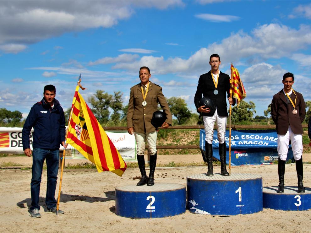 Los campeones absolutos en el certamen.