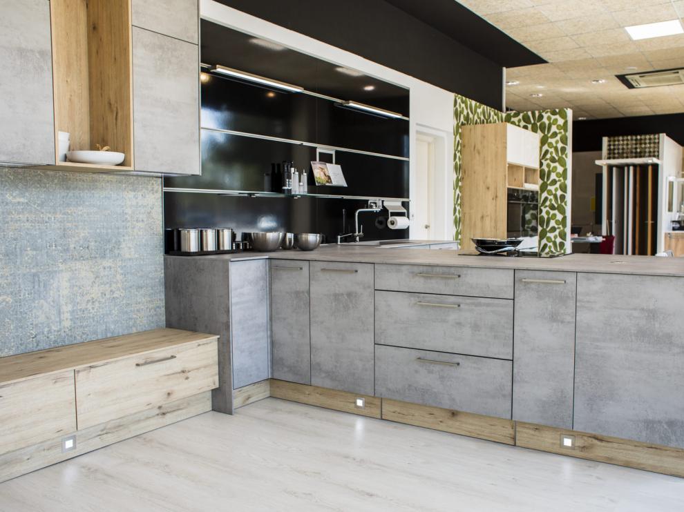 DEKitchen basa su éxito en la calidad de sus muebles gracias a trabajar con los mejores fabricantes alemanes.