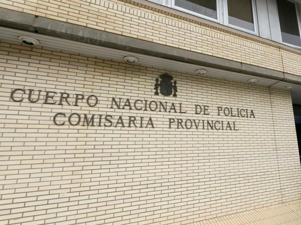 Fachada de la Comisaría Provincia de Huesca, donde se presentó la denuncia.