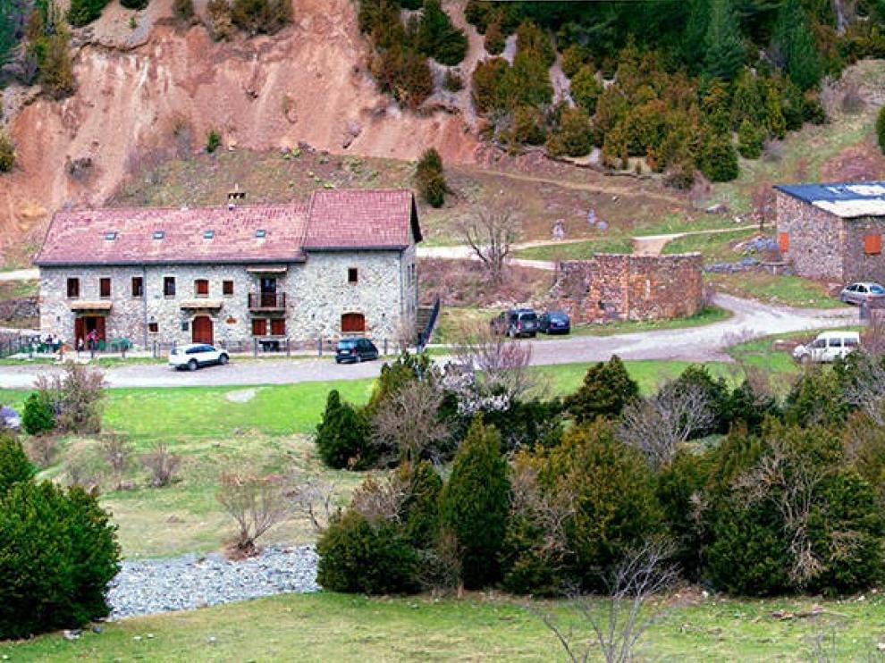 Pradera de San Nicolás de Bujaruelo, punto final del acceso.