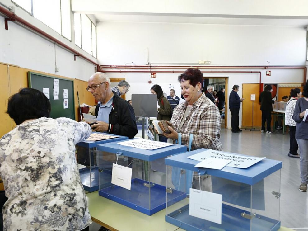 Colegio electoral en Zaragoza