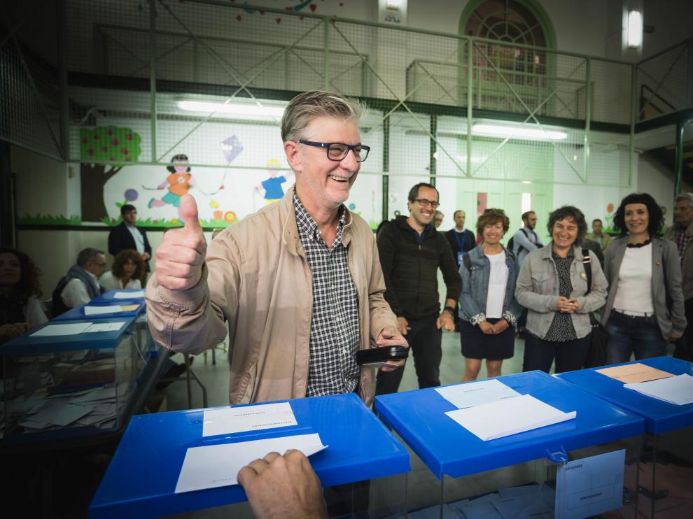 El candidato a la Alcaldía de Zaragoza, Pedro Santisteve, ha mostrado su deseo de que haya una elevada participación.