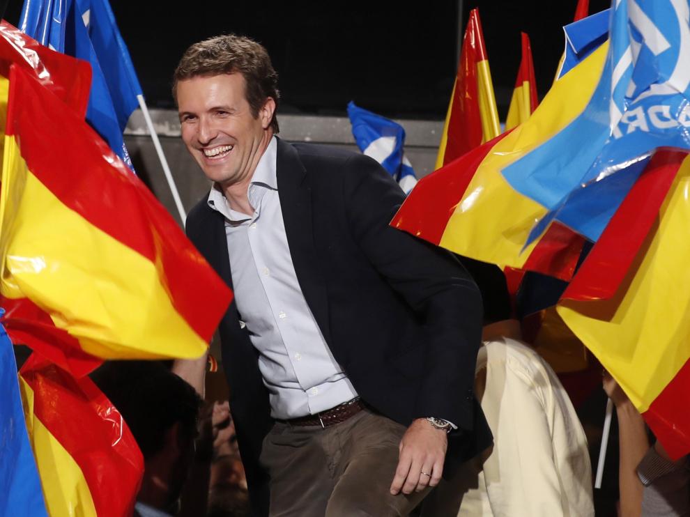 El líder del PP, Pablo Casado, comparece en Madrid tras conocerse los resultados.