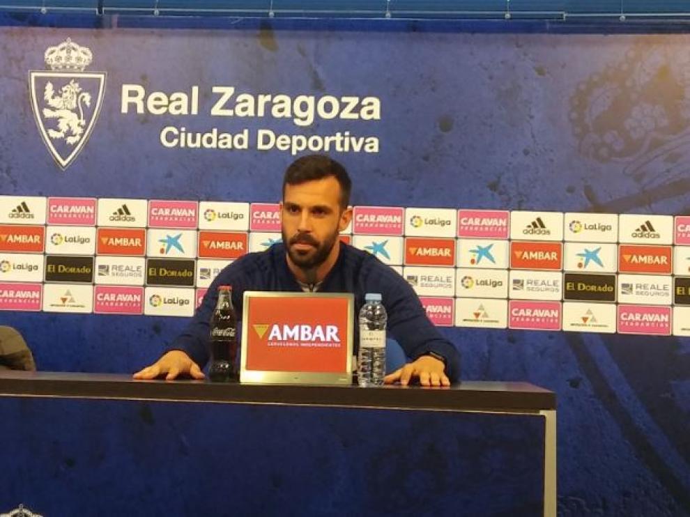 Alberto Guitián, este lunes en rueda de prensa antes del entrenamiento del Real Zaragoza.