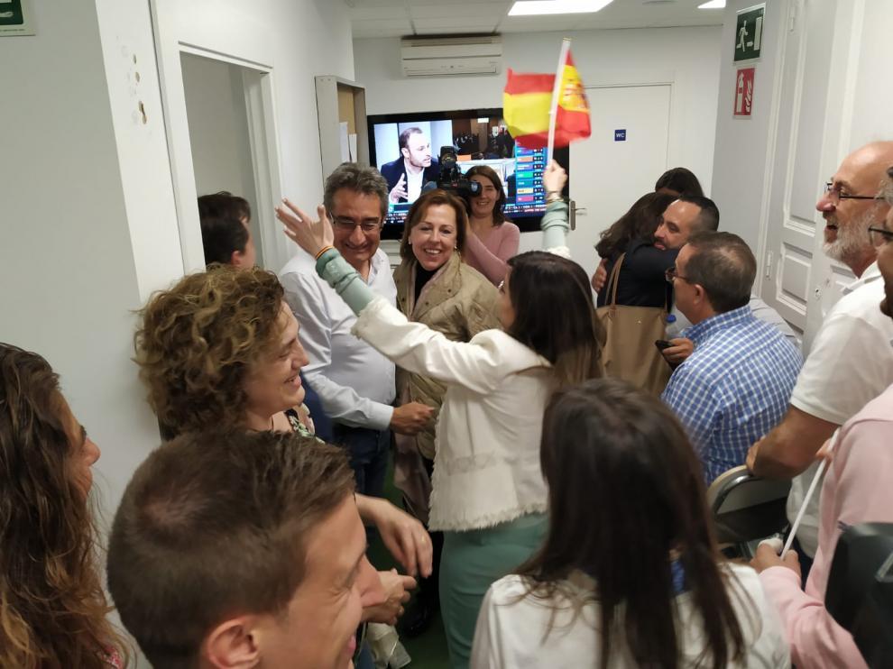 El candidato de Vox a la alcaldía de Zaragoza, Julio Calvo, ayer en la sede del partido