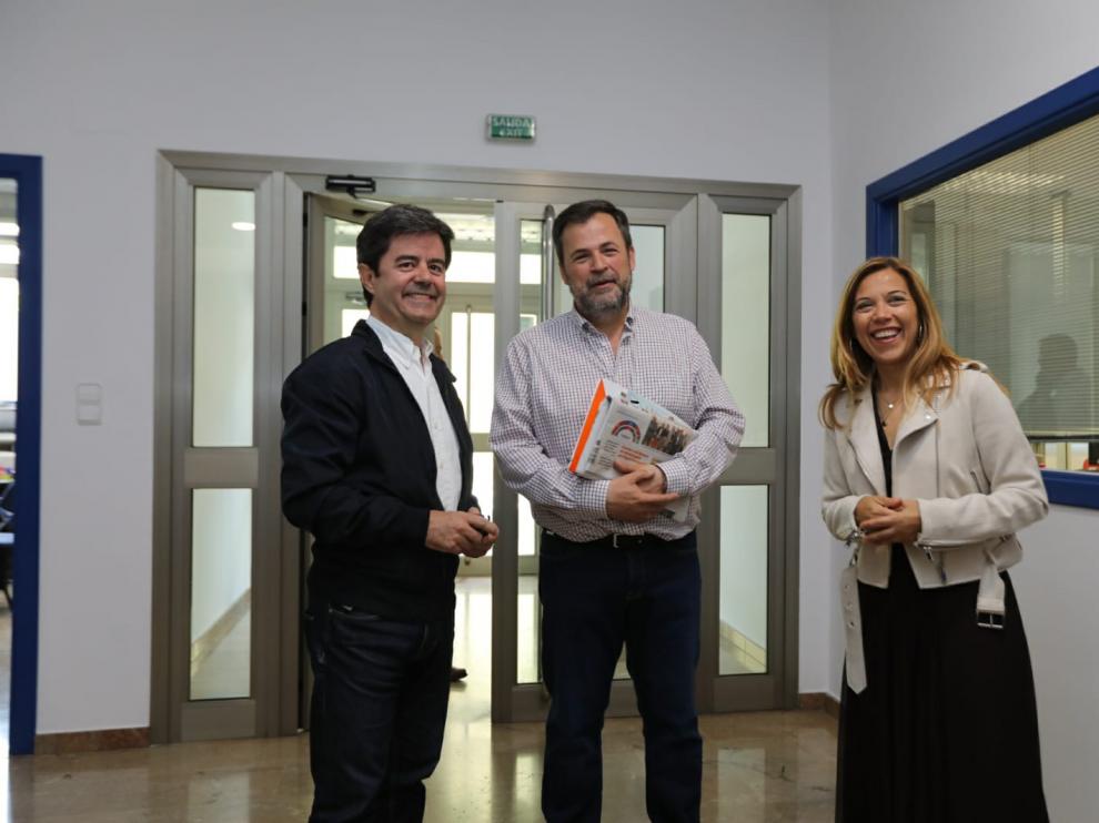 Luis Felipe (PSOE), José Luis Cadena (Cs) y Ana Alós (PP).