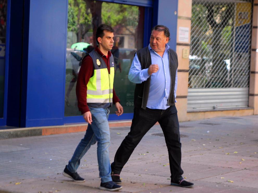 Agustín Lasaosa, presidente del Huesca, detenido.